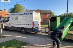 evacuation-citerne-mazout-metallique-dans-camion_dvfcuve